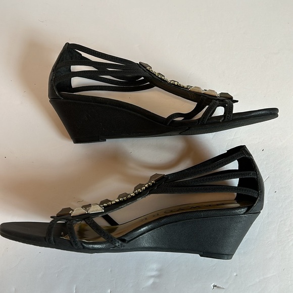 New York Transit Black Strappy Wedge Sandals Women’s Size 6 1/2 M - Picture 5 of 8